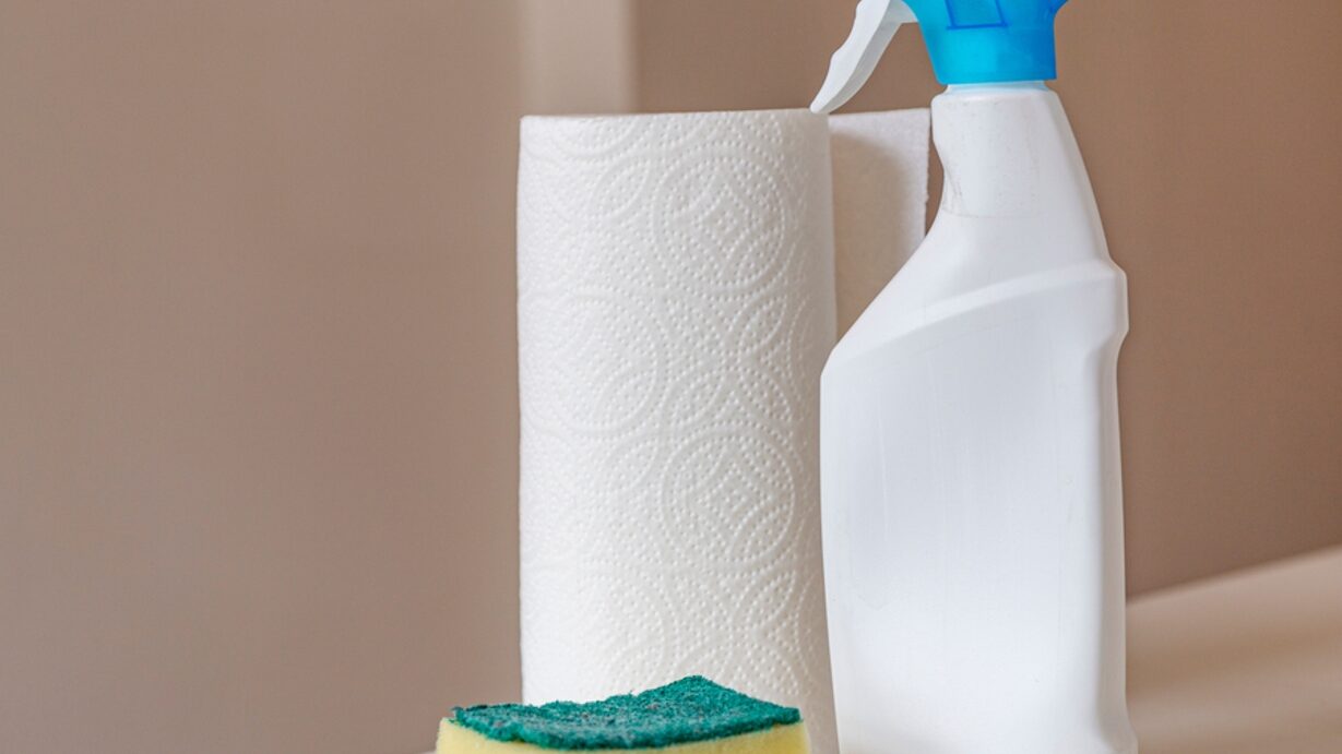 Comment utiliser eau de javel vêtement : Guide Pratique et Efficace