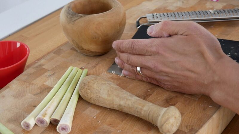 Comment utiliser la citronnelle en cuisine : conseils indispensables !