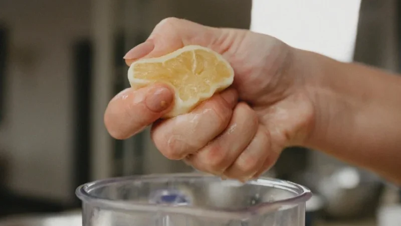 Comment utiliser le citron pour les infections urinaires efficacement ?