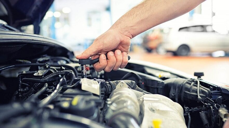 Comment utiliser le frein moteur : Guide pratique et efficace!