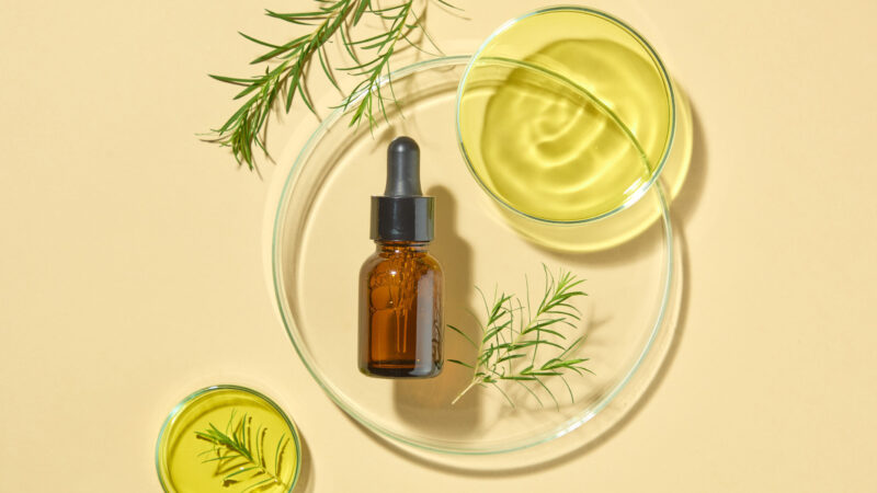 Comment utiliser le tea tree pour les mycoses des ongles : Guide Pratique et Efficace