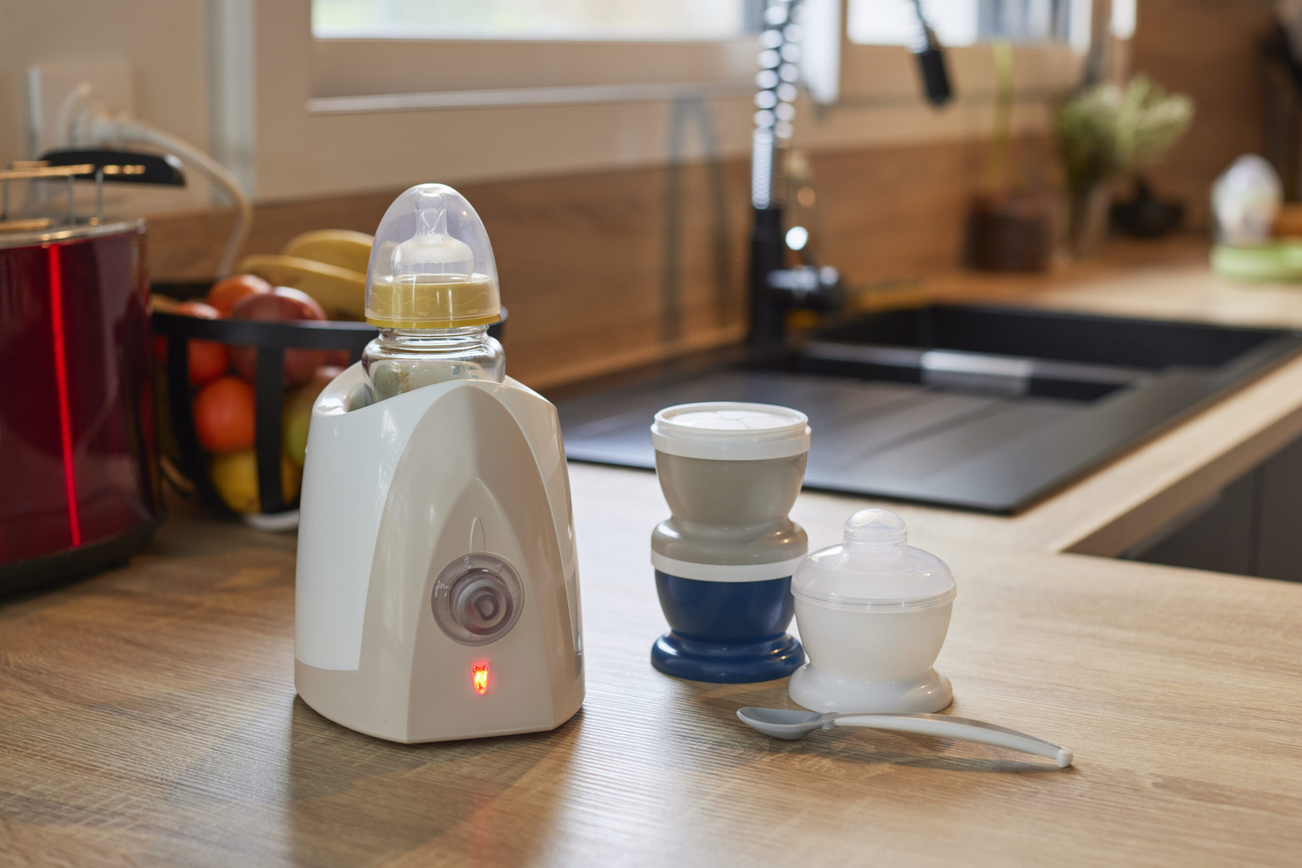 Comment utiliser un chauffe biberon : Guide pratique et conseils incontournables