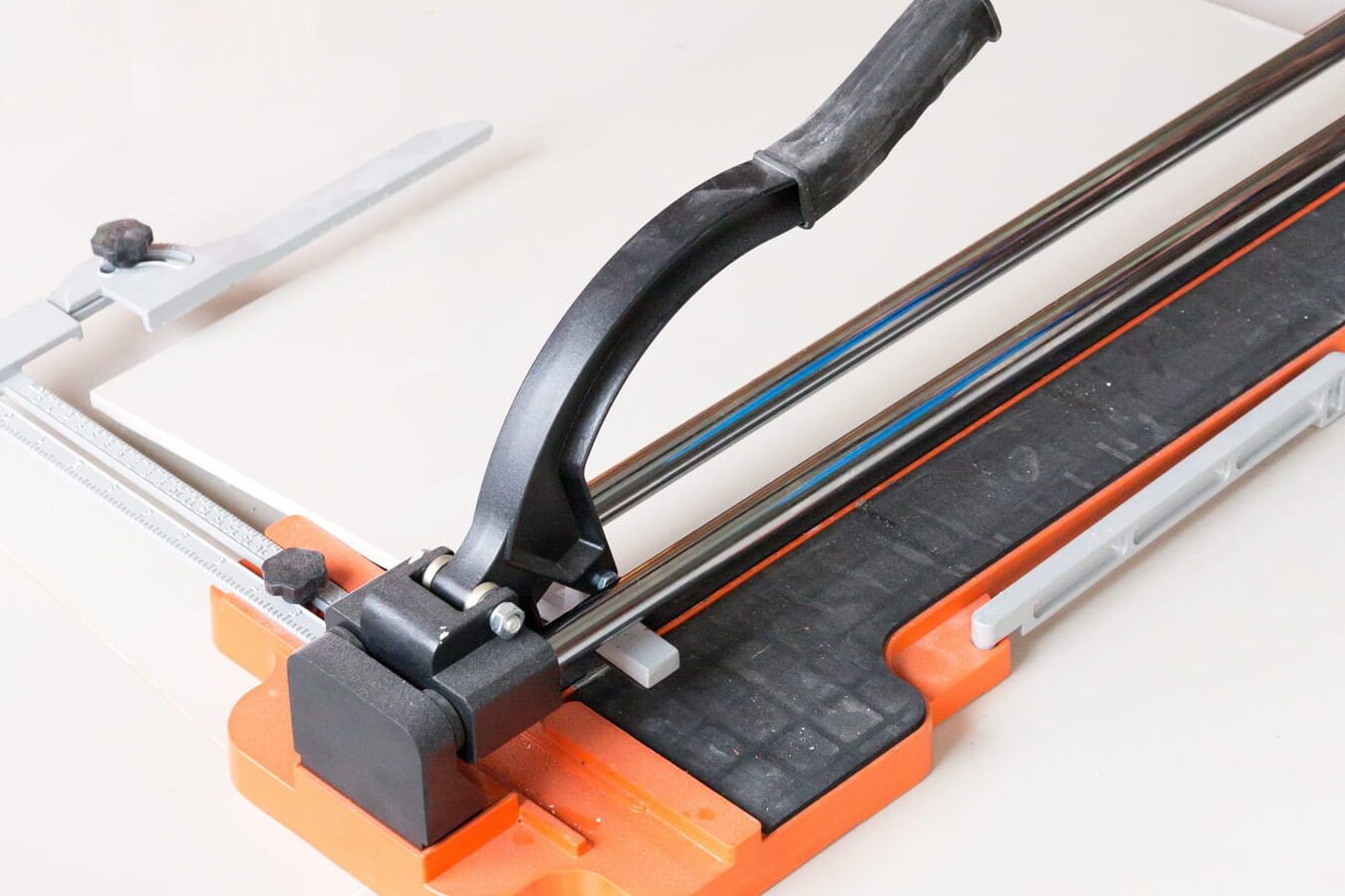 Comment utiliser une carrelette : Guide pratique et astuces essentielles