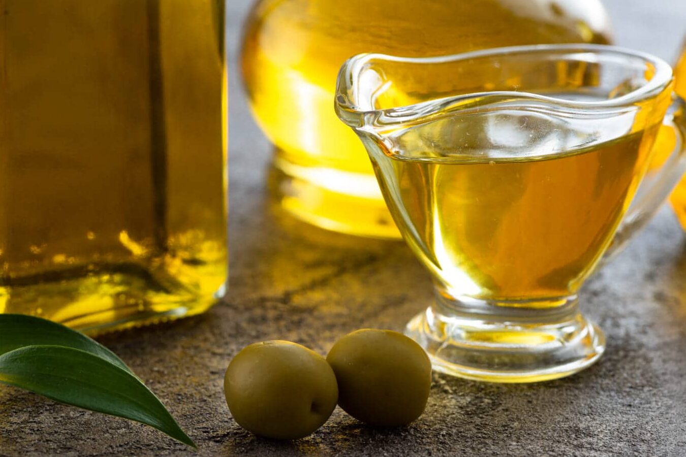 Huile de grignon d&rsquo;olive utilisation : Bienfaits et applications variées!