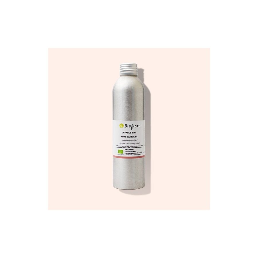 Hydrolat de lavande vraie utilisation : Les secrets de ses bienfaits