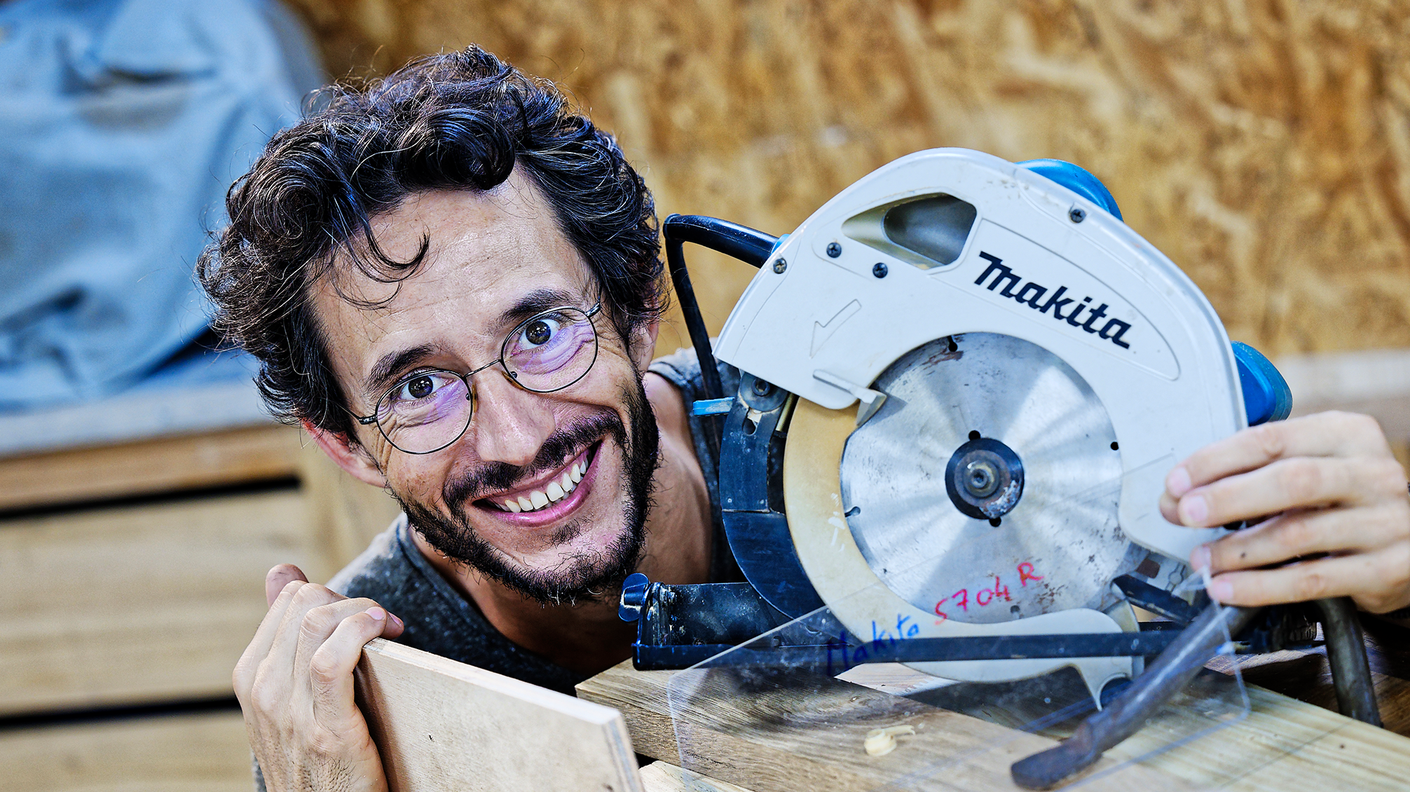 Scie circulaire utilisation : Guide pratique pour tous vos projets