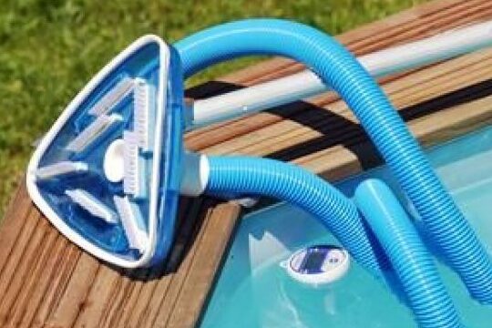 Utilisation prise balai piscine : Guide pratique et conseils essentiels