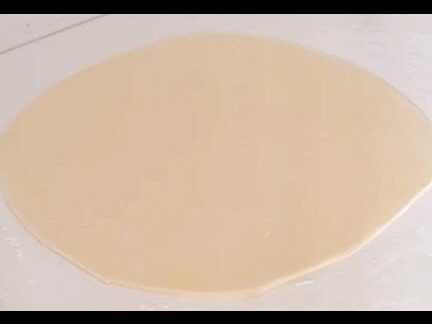 Utiliser la pâte à sucre : techniques essentielles pour vos créations gourmandes